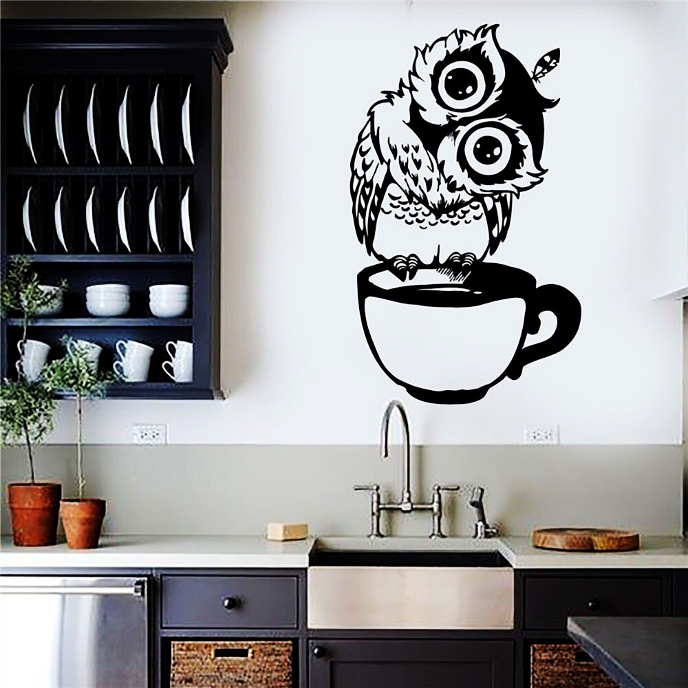 Søde tegneserieugle på krus vægklistermærker kaffe dekorativt mærkat til køkken spisestue vinyl klistermærker til kaffebar hjemindretning