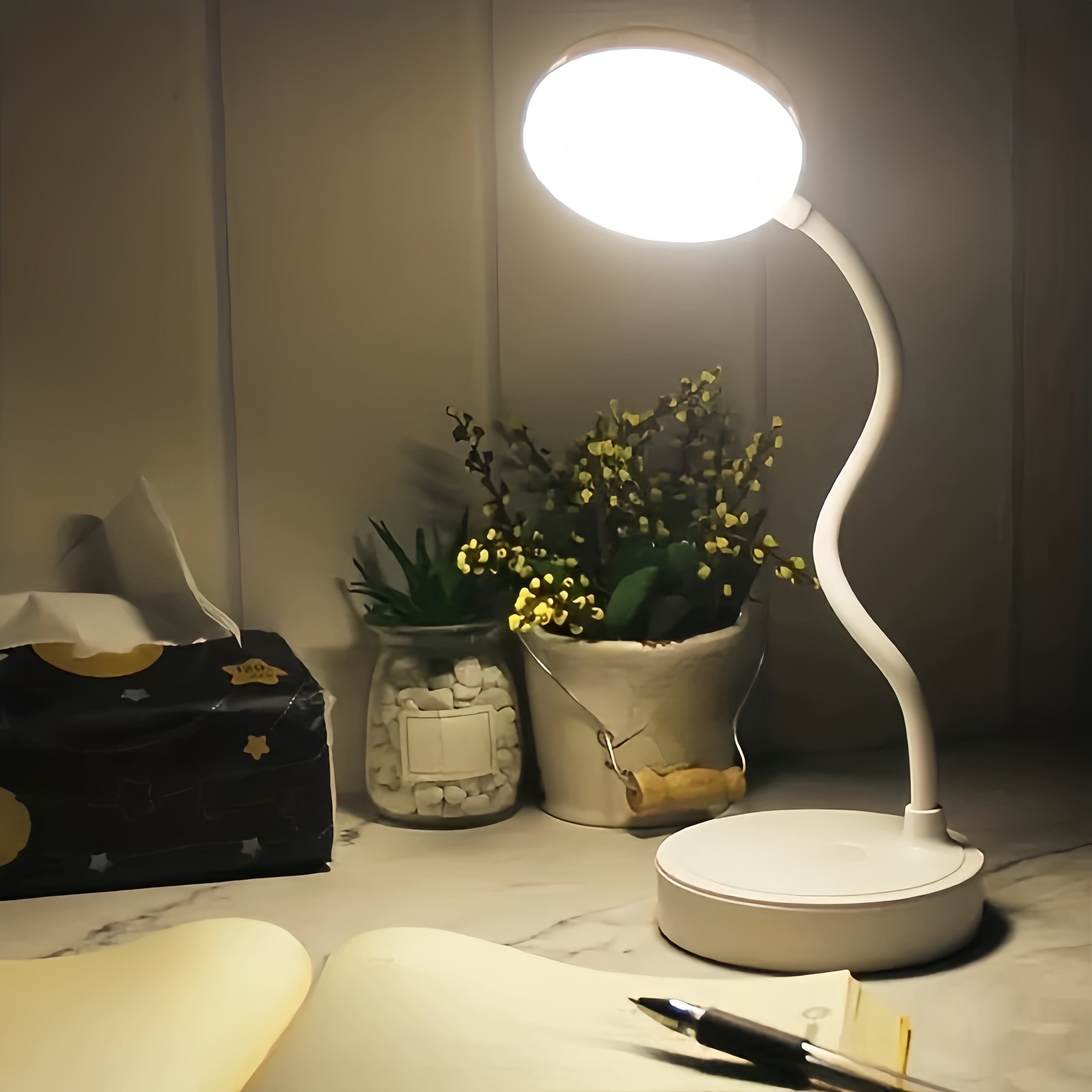 USB opvouwbare tafellamp Draagbare bureaulamp Ondersteuning 3-kleuren Traploos dimmen Oogbescherming Slaapkamer Lezen Bedlampje