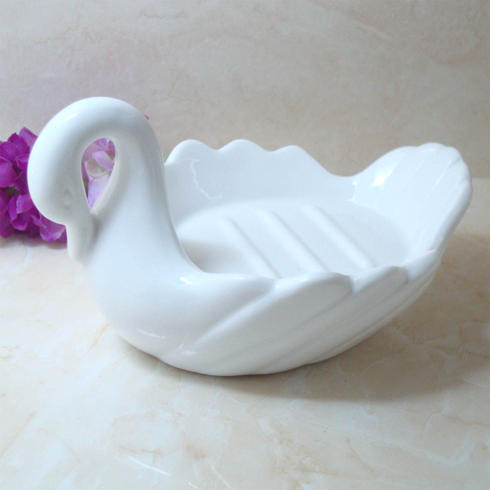 White Swan Soap Box European Ceramic Soap Box Soap Dish Handmade Soap Dish Soap Holder Suitable for Home