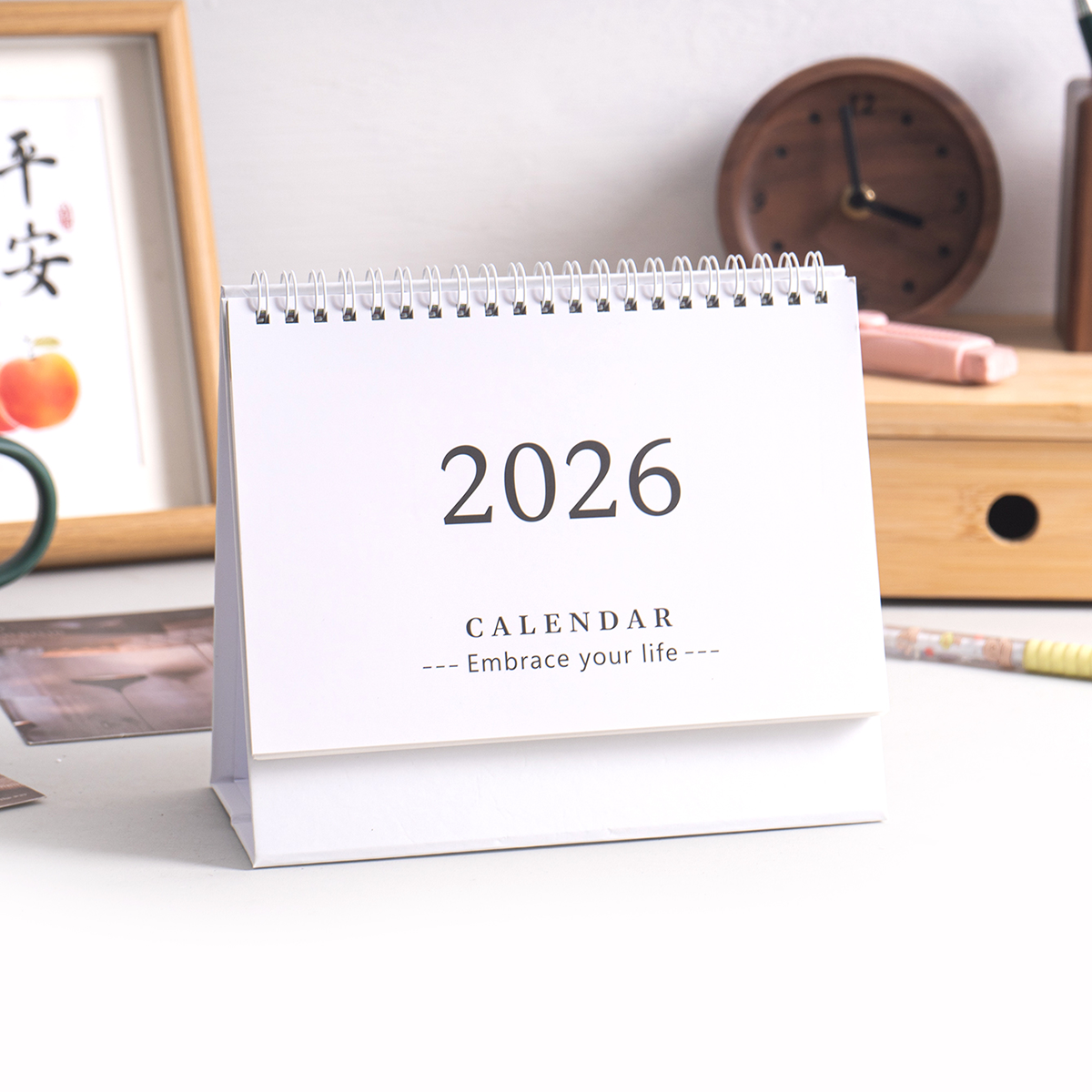 1 pc Cover Desktop Desk Calendar, Portable Foldable - Table Calendar, Writeable Memo, School & Office Desktop Decoration: WHITE