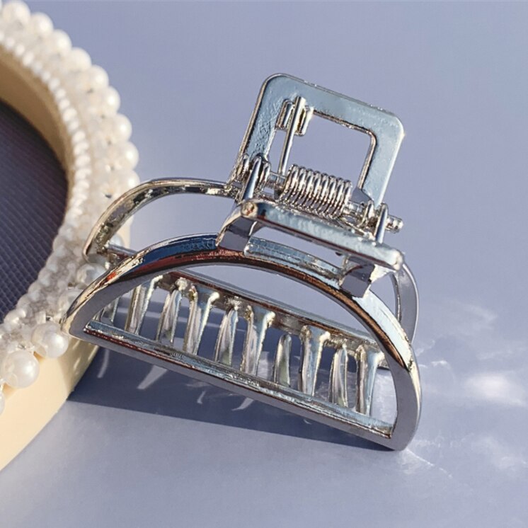 Women Girls Geometric Hair Claw Clamps Metal Hair Crab Barrettes Solid Color Hairpin Large Size Hair Accessories: Silver Small