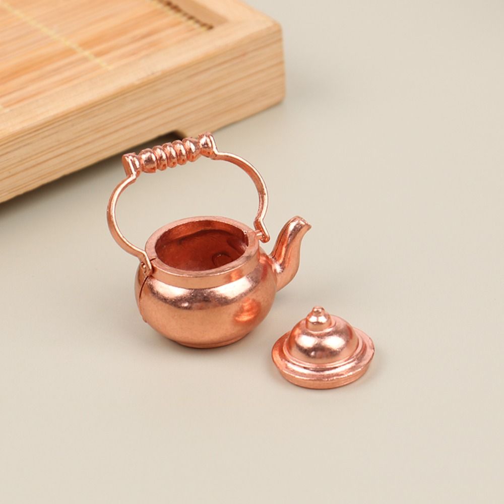 Wasserkocher 1:12 Mini-Küchenutensilien-setzt, Maßstechen 1:12, Legierung, Puppenküchen-einstellen, Mini-Kochgeschirr, Mini-Küchen-Kochset, Puppenhaus-Requisiten: Weiß