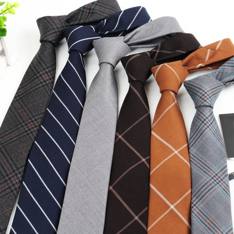 Herren-Krawatte Schlichte Krawatten Satin Einfarbig Schmal Dünn Skinny