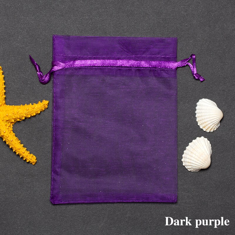50 sztuk z przeźroczystej organzy torby szuflady etui na biżuterię torba do pakowania prezentów worek na cukierki na ślub bal Party Decor tiul tkaniny 7x9CM: Dark purple