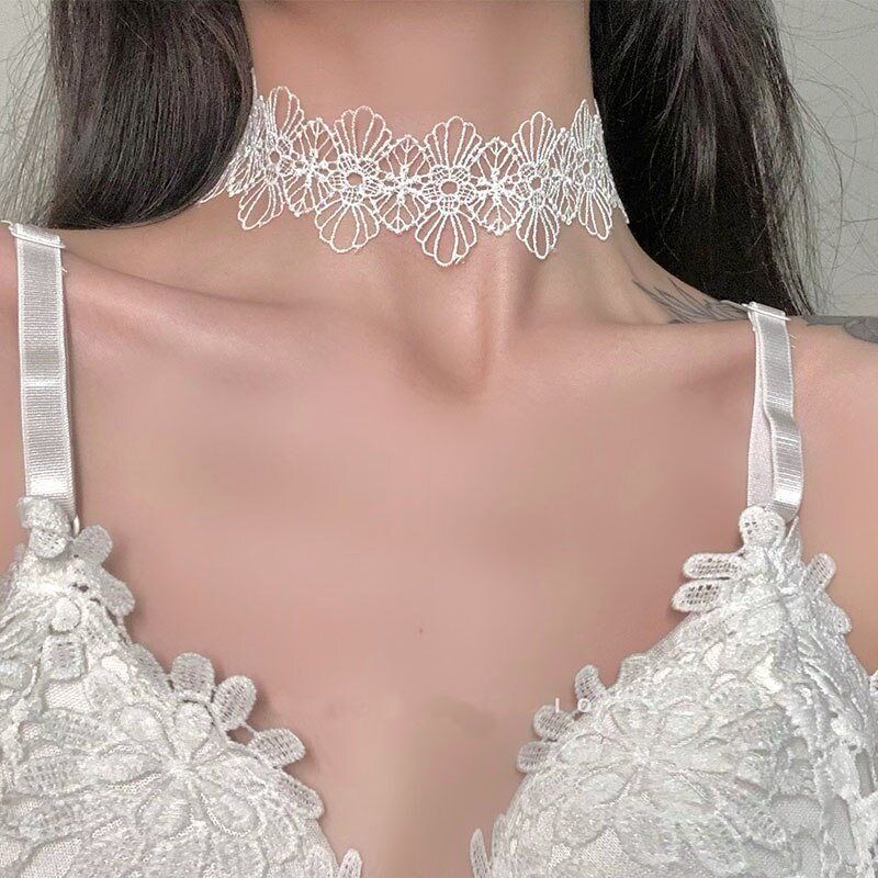 gotisch Klassische Charme Weißen Kragen Frauen Spitze Kragen Handgemachten Partei Samt Spitze Jahrgang Halsband Halskette Für Frauen Kragen