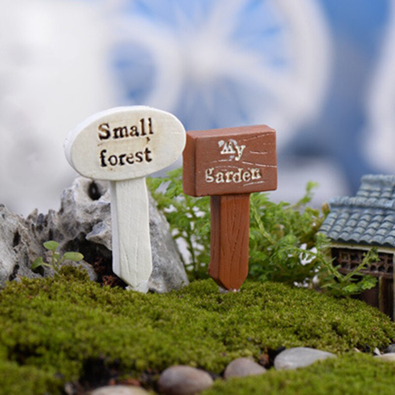 Micro Landscape Decoration Forest Guide Sign Mini Garden Landscape Miniature Ornaments DIY Scenery DC120