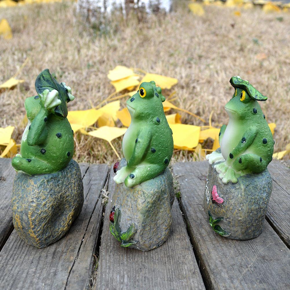 Frogs Garden Statues Frogs Sitting On Stone Sculptures Garden Yard Frogs Landscaping Stone Ornaments Decoration Pool Landscaping