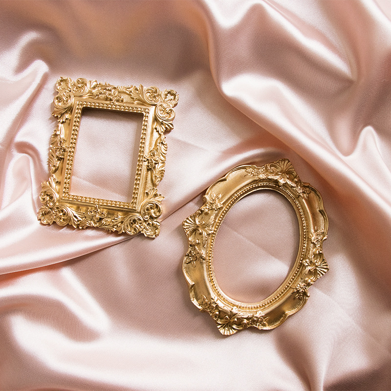Marco de fotos pequeño Retro dorado, accesorios para fotos, adornos de marco, joyería Vintage, cosméticos para uñas, decoración de sesión