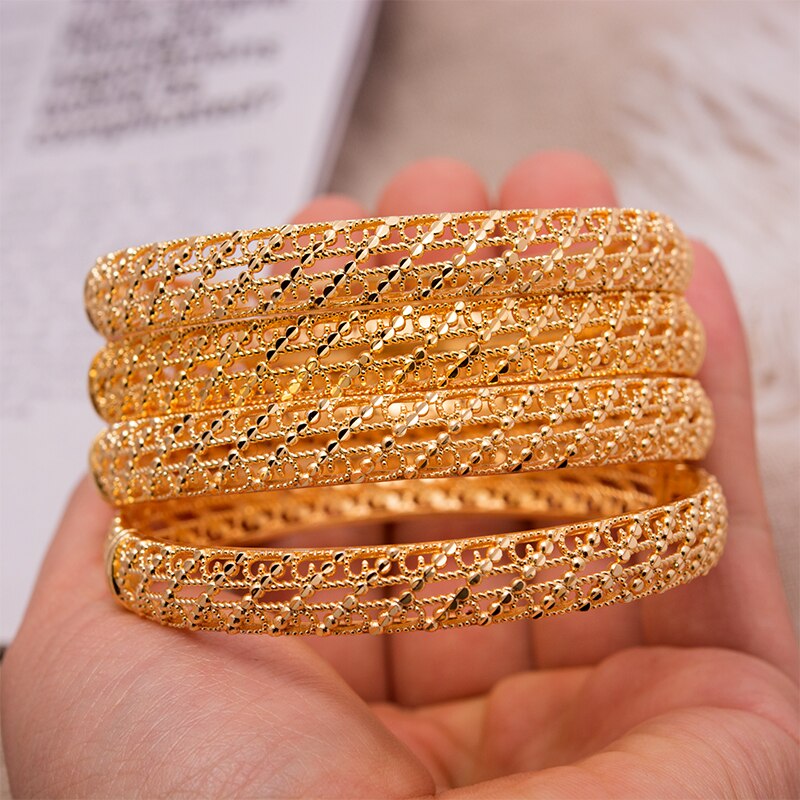 4Stck FashionAfrica Vereinigten Staaten Gold Farbe Dubai Armreif Armbänder Für Frauen Männer Einfache Gold Farbe Armreifen Charme Braut Schmuck