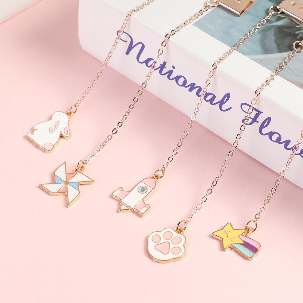 1PC Cartoon Character Bookmarks Metal Pagination Mark Cute Pendant Bookmark Marker Clip Stationery School Office Supplies