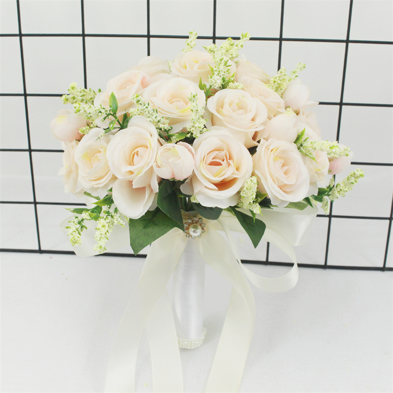 Braut Brautjungfer Hochzeitsstrauß Weiße Seidenblumen Rosen Handgemachte künstliche Braut Mariage Blumenstrauß Hochzeitsaccessoires: Champagner