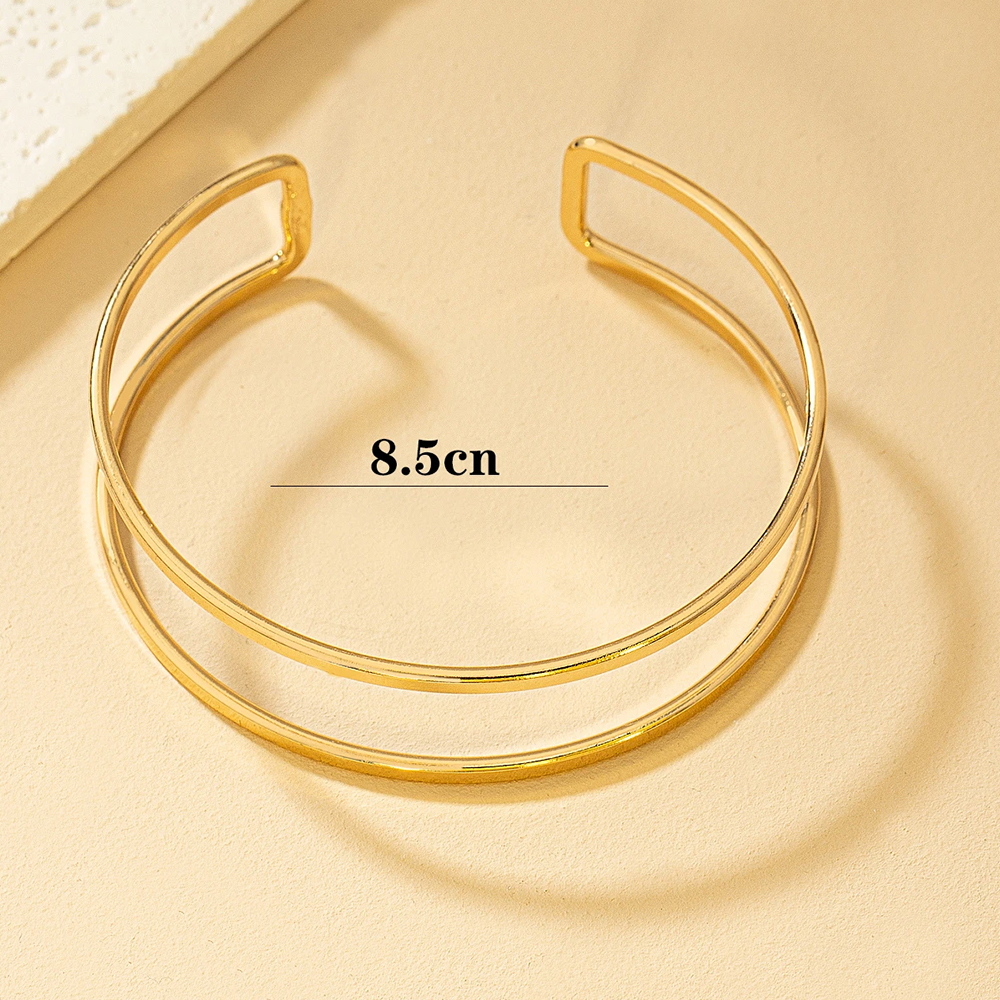 Brazalete ajustable Simple Vintage para la parte superior del brazo, brazalete de Metal chapado en oro brillante para mujer, brazalete abierto minimalista, joyería para el cuerpo