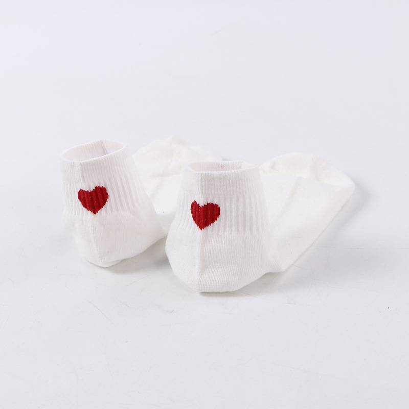 Arrivl røde hjerte sokker kvinder bomuld søde sokker korte strømper afslappede gril sokker 35-40: Hvid