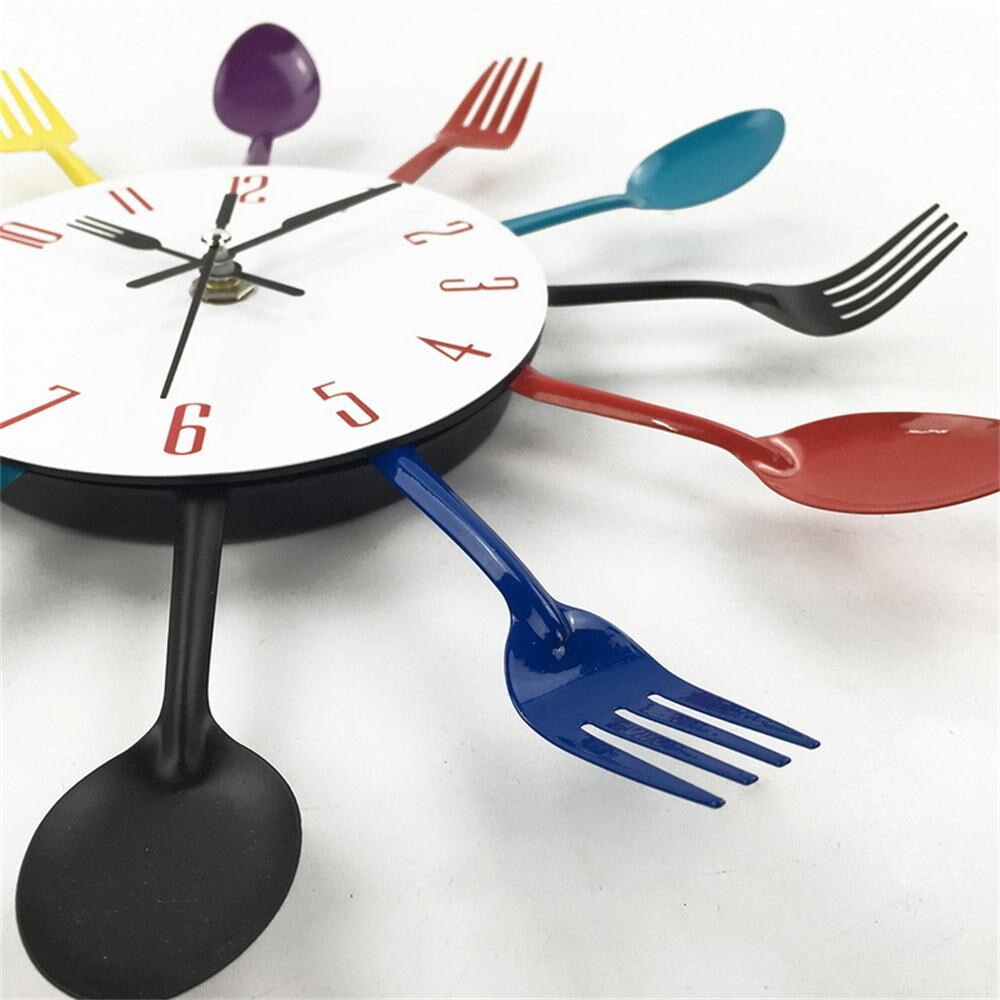Horloge murale multicolore, bref, moderne, grande, cuillère magique, fourchette, aiguille à Quartz, décoration de salon, maison, horloge murale