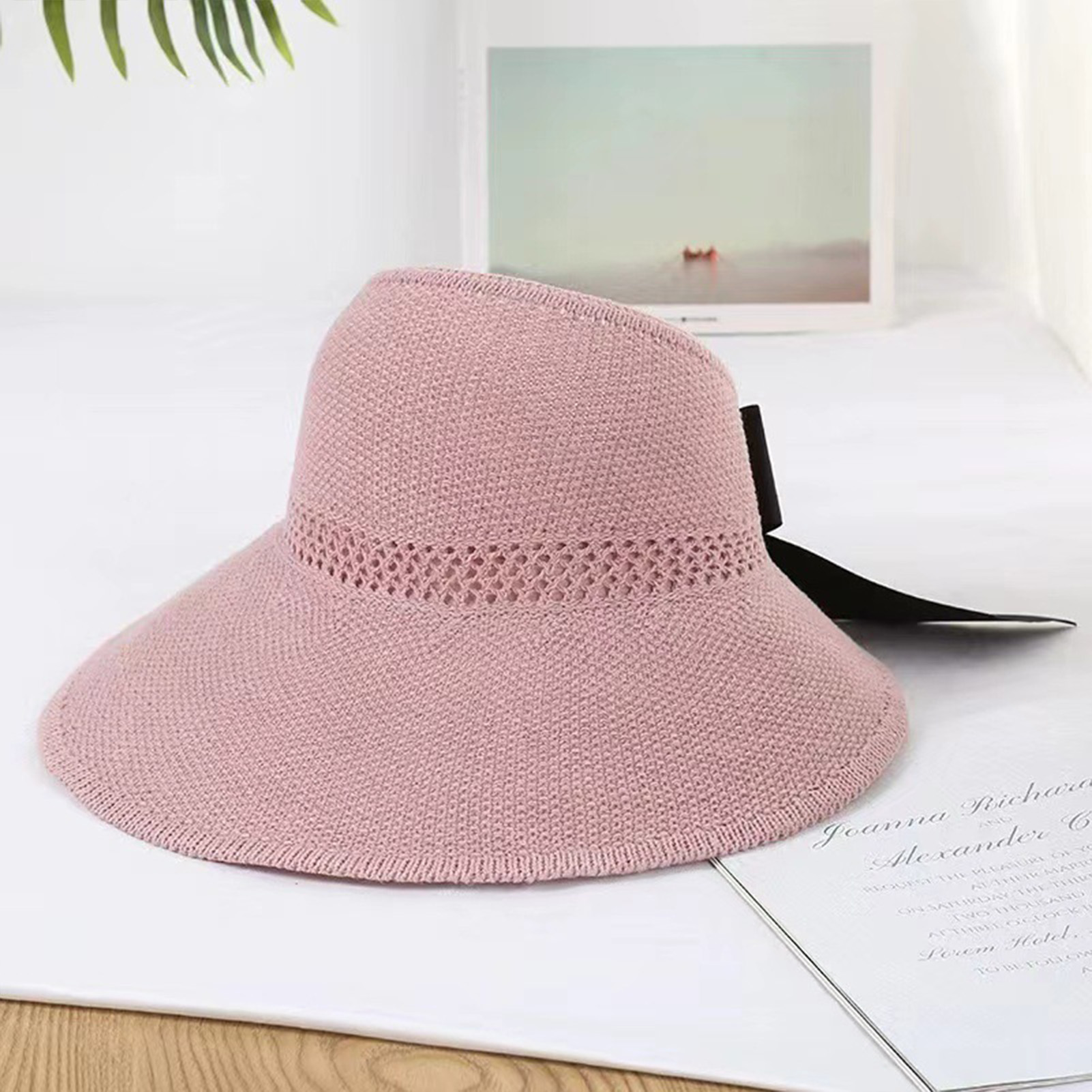 Foldable Women Wide Brim Straw Hat Breathable French Style Sun Hats with Bowknot for Outdoor Travel Photography