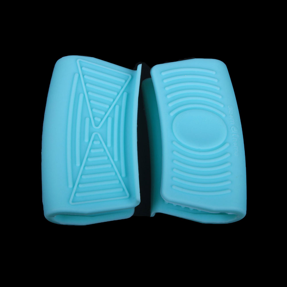 Silicone world Grip Silicone Pot Holder Sleeve Insulation Non Slip Pot Glove Anti-Scalding Pan Handle Cover Grip Kitchen Tools: Light Blue