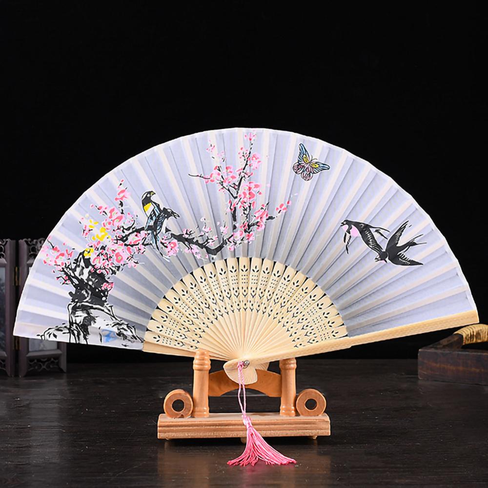 Kinesisk stil håndholdt folde dans fan bryllupsfest blonder silke folde håndholdt blomster fan sommer bryllup fan fest
