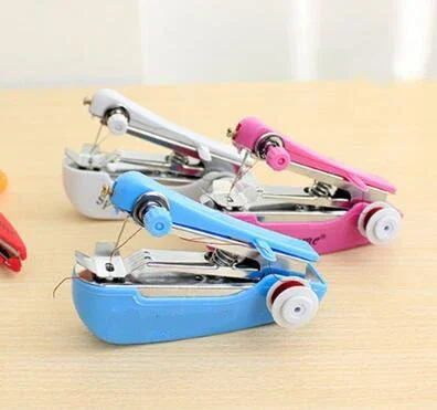 Mini máquina de coser Manual portátil, herramientas de costura de operación Simple, tela de costura, herramienta de costura práctica LYQ, 1 ud.