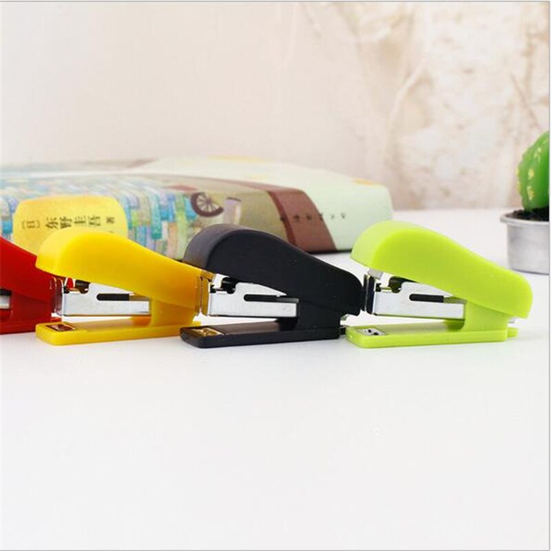 YOUE SHONE 1SETS Mini stapler set 10# portable small stapler cute office supplies stapler + staple FOR office