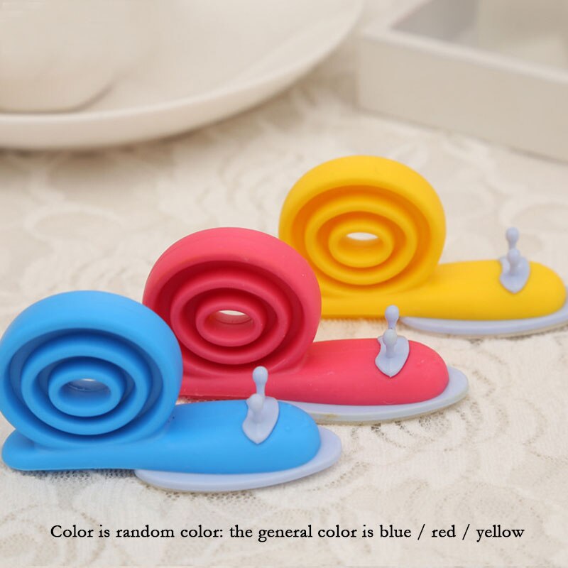 3Pcs/Lot Plastic Baby Safety Snail Shape Cabinet Door Stopper Lock Bloque 360 Degree Rotation Windproof Door Card Child Lock: Default Title