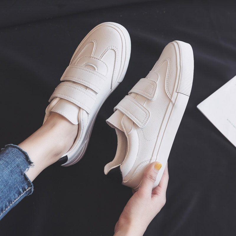 Kvinnor sneakers våren läderskor kvinnor enfärgade lägenheter kvinnlig casual plattform vita skor dam sneaker: Vit svart / 8.5