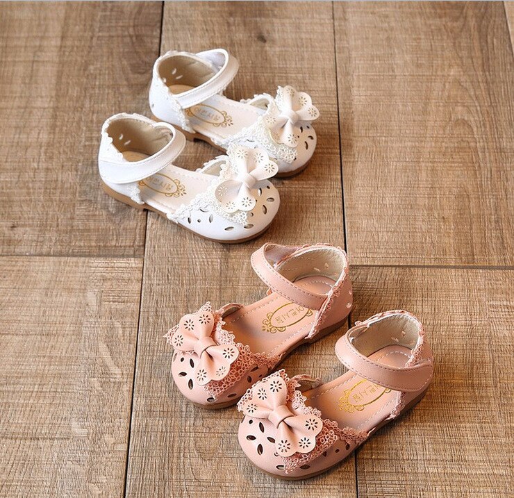 Baby, peuter, kind, meisje, zachte zool, kinderbedje, zomersandalen met strik