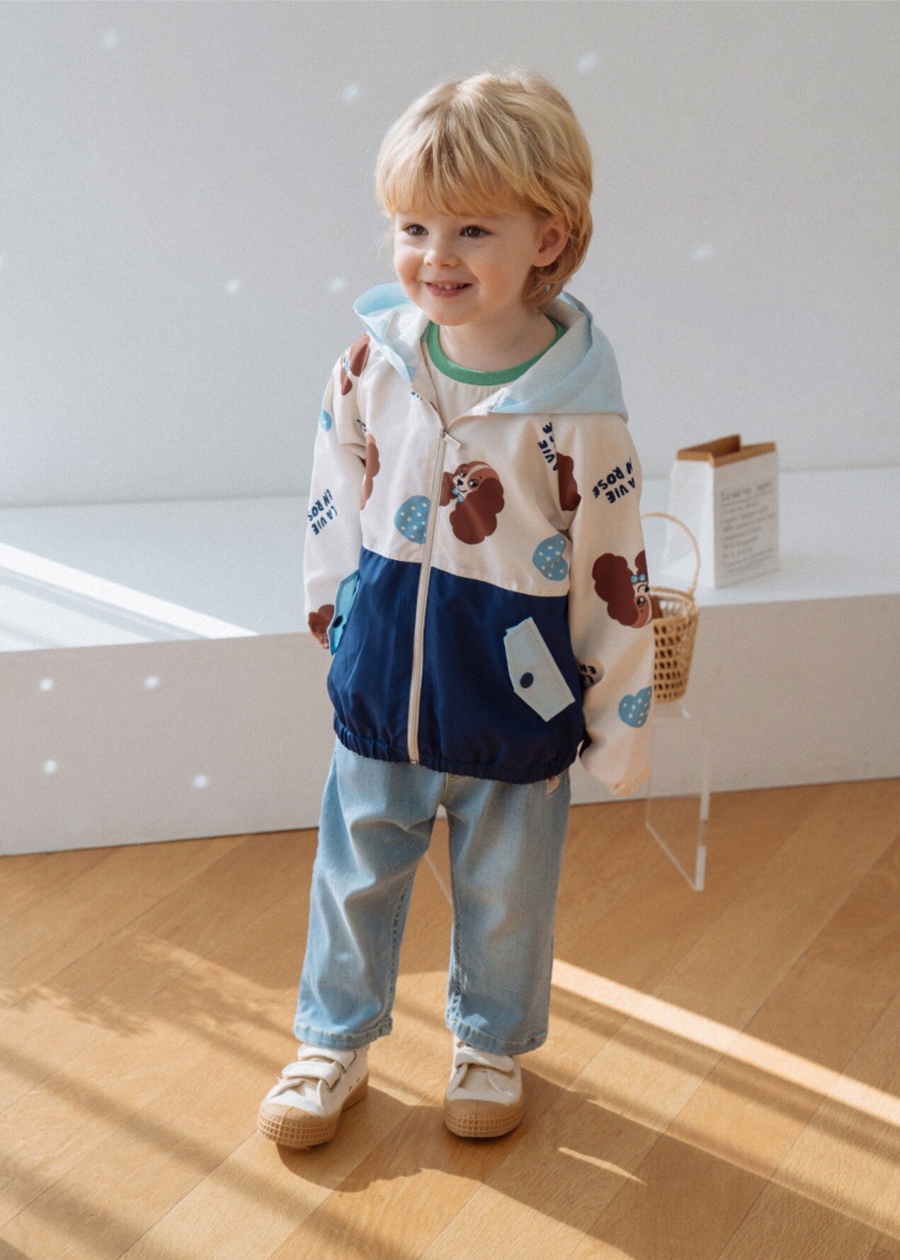 Felpa con cappuccio per bambini 2022 Spring New Cartoon Puppy Boy Jacket cuciture Boy Jacket Jeans per bambini in puro cotone abbigliamento per bambini