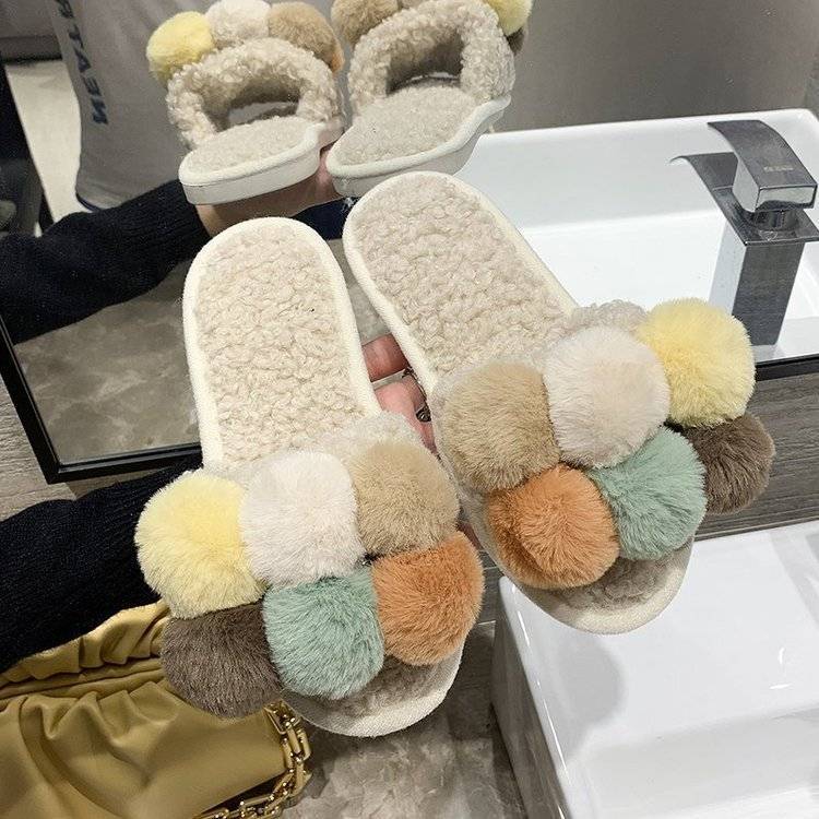 Pantuflas De felpa bonitas De invierno, pantuflas De Interior para el hogar, Zapatos cálidos para Mujer, Zapatillas De casa con pompones y bolas, Zapatos De piel para Mujer: 4 / 36-37