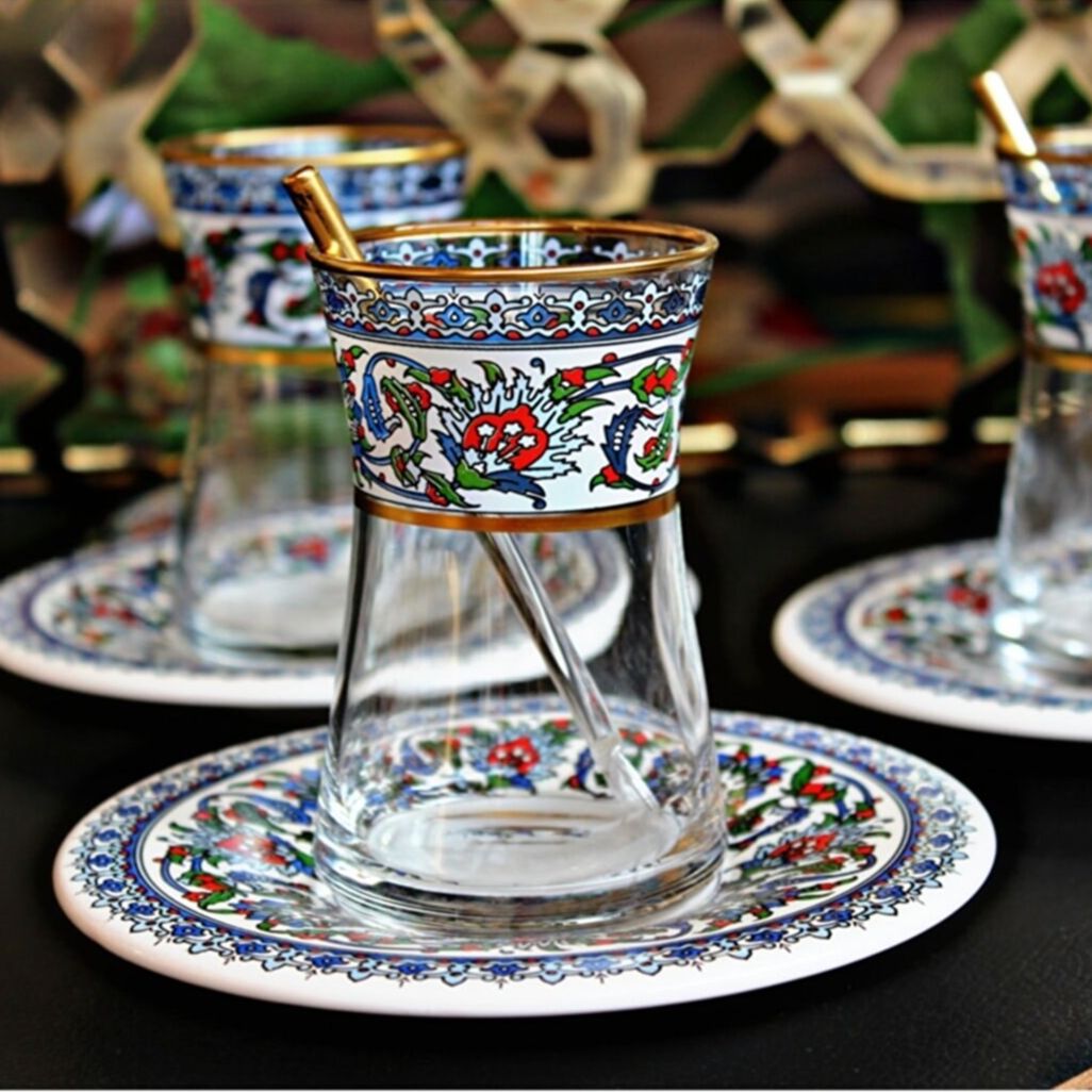 18 Pcs Turkish Tea Cups drinkware Tile Patterned Glass Arabic Tea Ware Porcelain Plate Glass Spoon expresso coffee tea set