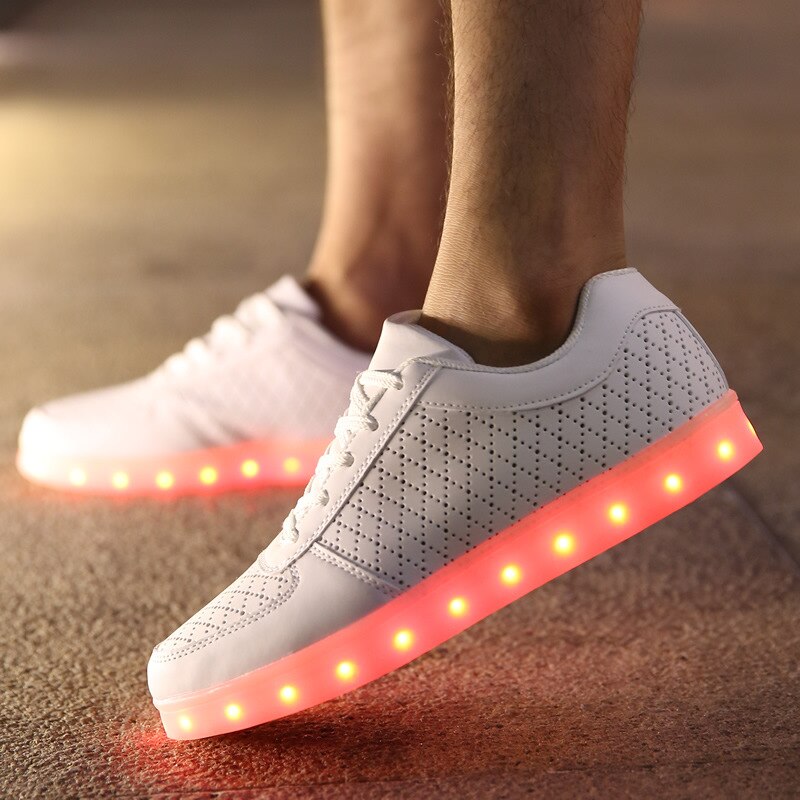 Bunte glühend Frauen Schuhe Leuchtet LED Schuh USB Aufladbare Schuhe Für Erwachsene Weiß Schwarz Wohnungen Plus Größe 57: B / 6