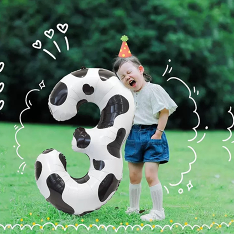 40 cali Krowa Nadruk 1 2 3 4 5 6 7 8 9 0 Cyfrowy balon z numerem Chłopiec Dziewczyna Krowa Farma Stodoła Motyw Dekoracja urodzinowa