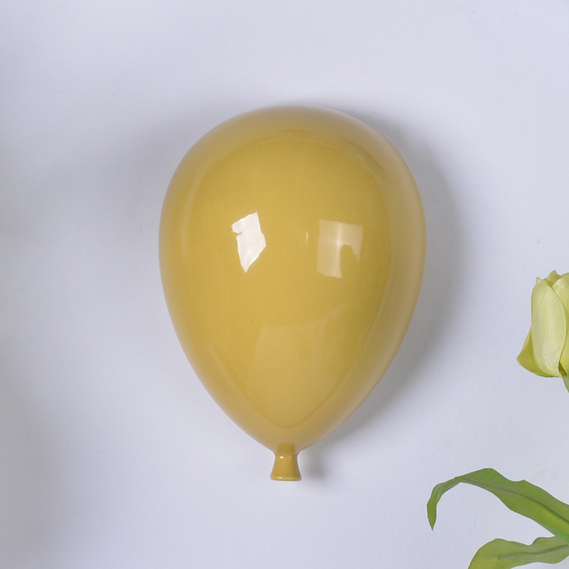 Ballon en céramique, décoration murale suspendue, sculpture artistique pour chambre d&#39;enfants, décoration pour la maison: Yellow