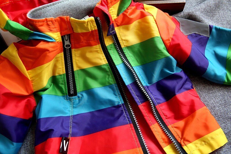 Ropa de manga larga para bebés de primavera y otoño, chaqueta para bebés y niñas, Abrigo con capucha para niños, ropa con protección solar, chaqueta de rayas del arco iris