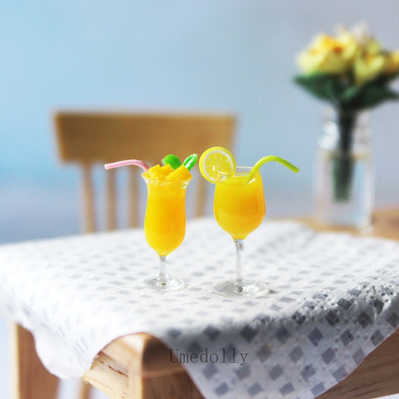 1PCS Mini Simulation Mango Smoothie Cup Orange Juice Model for Miniature Dollhouse OB11 Kitchen Restaurant Accessories