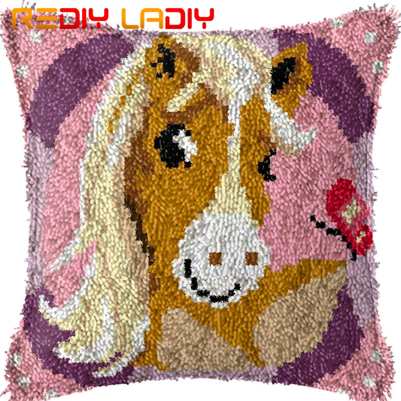 Latch Hook Kit Make Your Own Cushion Animals Wolf Pre-Printed Canvas Crochet Pillow Case Latch Hook Cushion Cover Hobby &amp; Crafts: BZ326