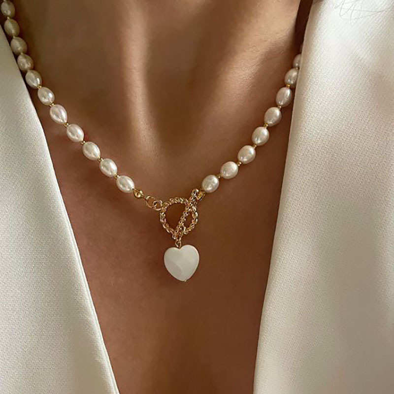 Elegante Sieraden Imitatie Onregelmatige parel Hanger Ketting Grote Geometrie Ketting Unquie Vrouwen Valentijnsdag Mode Ketting N0466: Goud-kleur