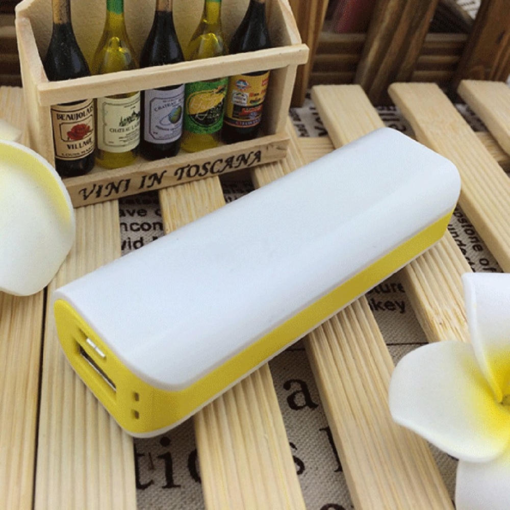 Caja del Banco de la energía de la caja del Banco de la energía de los puertos del USB caja del cargador de PCB de la cáscara Kits de DIY alimentados por la batería 2600mAh 18650 amarillo