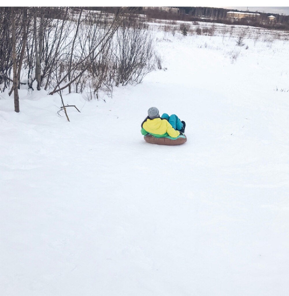 Thickening Inflatable Ski Circle Wear Resistant Flying Saucer in Snow