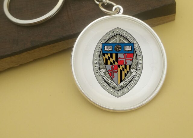 De Verenigde Staten Amerika Hoger University Wereldberoemde Universiteiten College Sleutelhanger Badge Souvenir Classic Wereld: JohnsHopkins