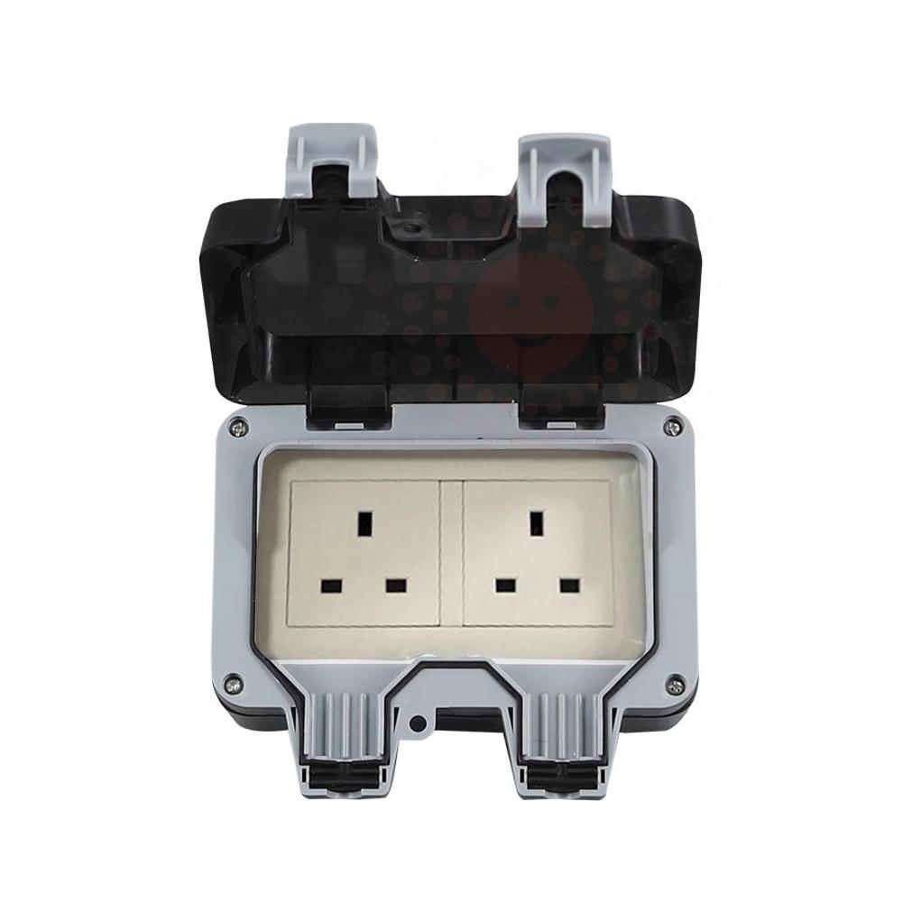 Outdoor Waterproof Wall Power Socket Double UK Standard Electrical Outlet With Lockable Cover IP66 Weatherproof For Parks Garage: Default Title