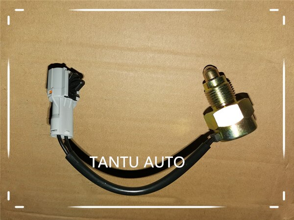 Reversing lighting switch 038M-1701061 for Great wall 2.8TCI Back lamp switch