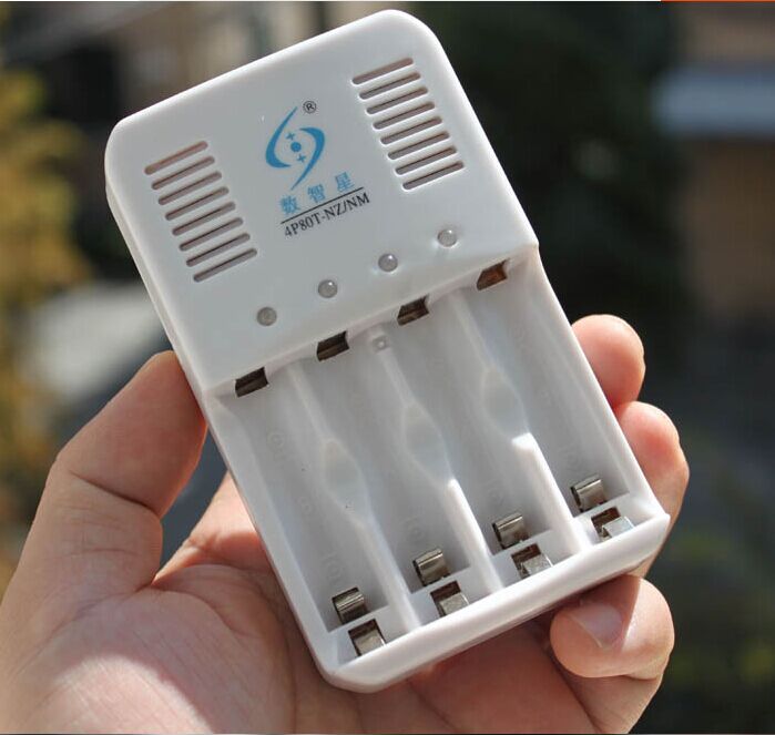 Universal Smart Battery Charger - AA AAA NiMH NiZn 1.2V 1.6V - Fast Charging - LED Indicator