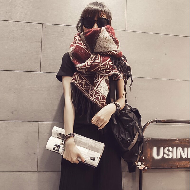 Dobbelt-brug tørklæde sjal retro etnisk stil geometrisk mønster rhombisk fryns kvast tørklæde: Sort hvid