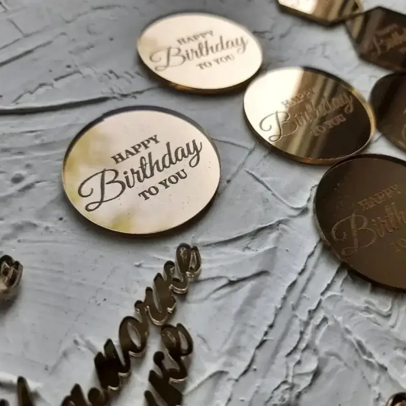 10 stück kuchenaufsätze „glücklich birthday“, goldfarbene, runde acryl-cupcake-aufsätze für kindergeburtstage, babypartys, tortendekorationszubehör: Fluoreszenzgelb