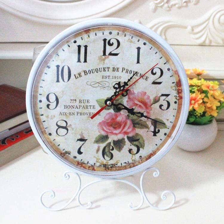 Reloj de escritorio de hierro de estilo antiguo con florero, adornos para el hogar, decoración para el dormitorio, reloj de mesa retro, artesanías de: 8822