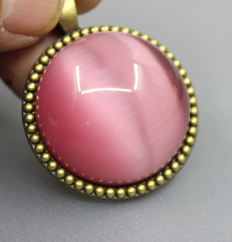 Natural handmade pink round bird cat eye pendant Women men's Amulet Jewelry