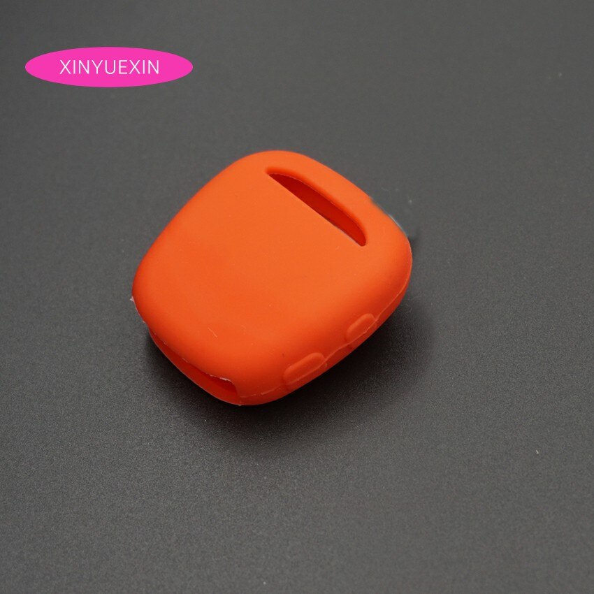 Xinyuexin Silicone Rubber Car Key Cover Fob Case for TOYOTA Altezza Wish Carina TWO Button on Side Remote Key Car Styling