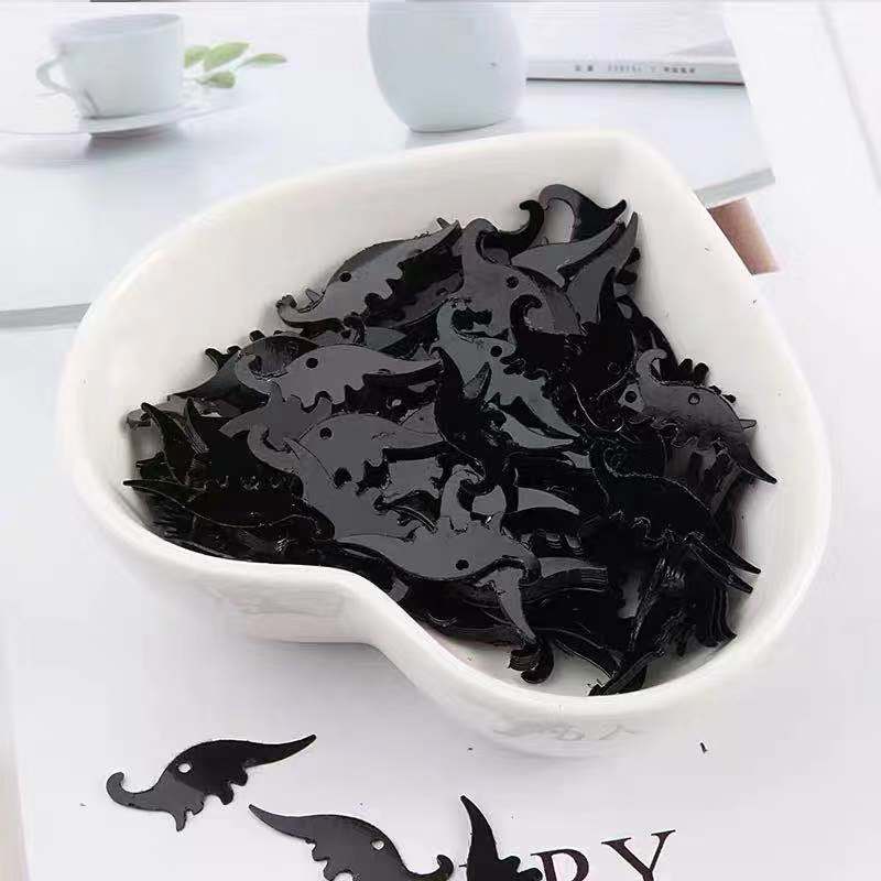 10 G/zak Zwarte Kat Vleermuis Leeuw Pvc Losse Pailletten Halloween Decoratie Ambachtelijke Kinderen Diy Accessoires: Black Dinosaur