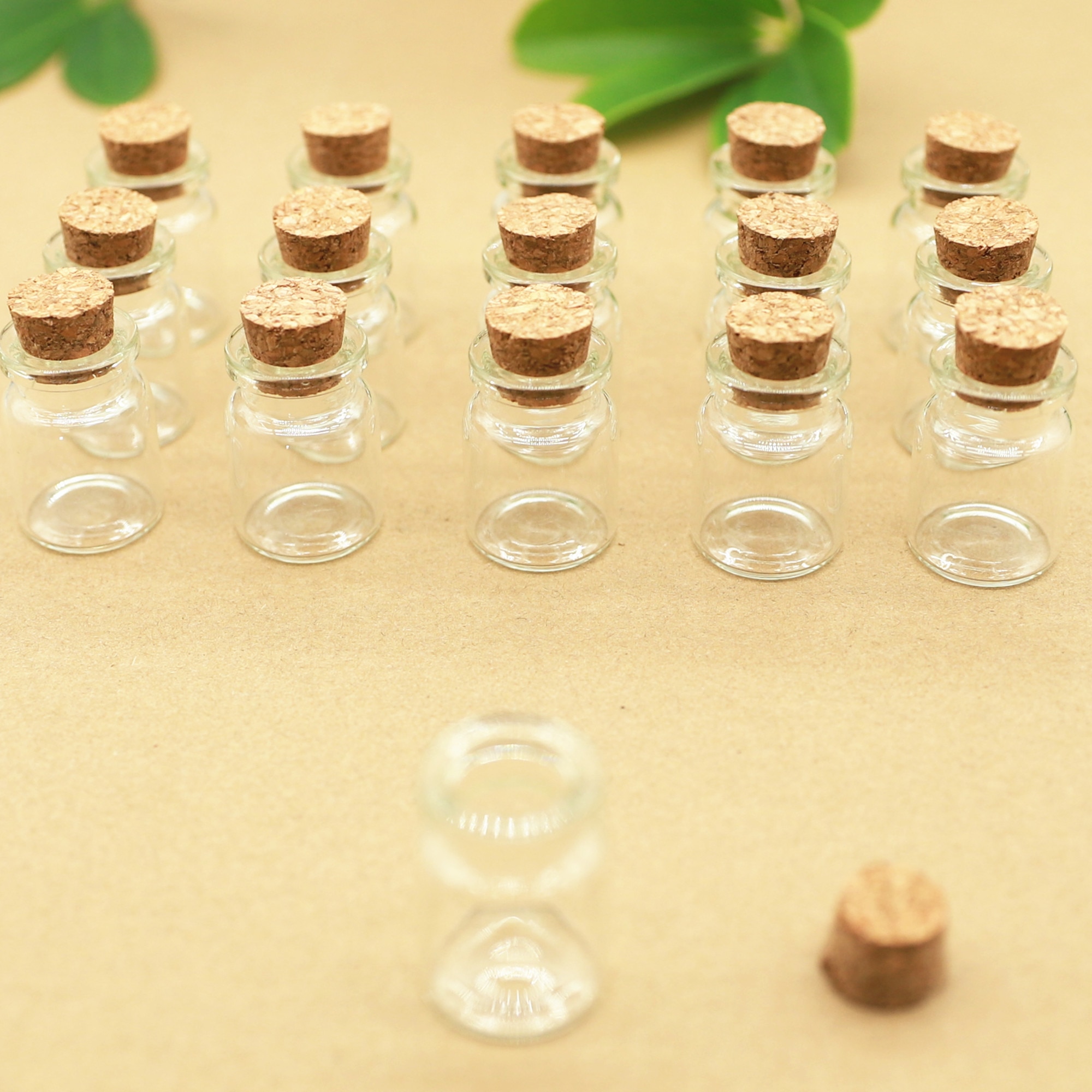 24pcs/lot 22*30mm 5ml Small Glass Vial Bottle Test Tube Cork Stopper Mini Bottle Container Jars Tiny Practical Bottle glass