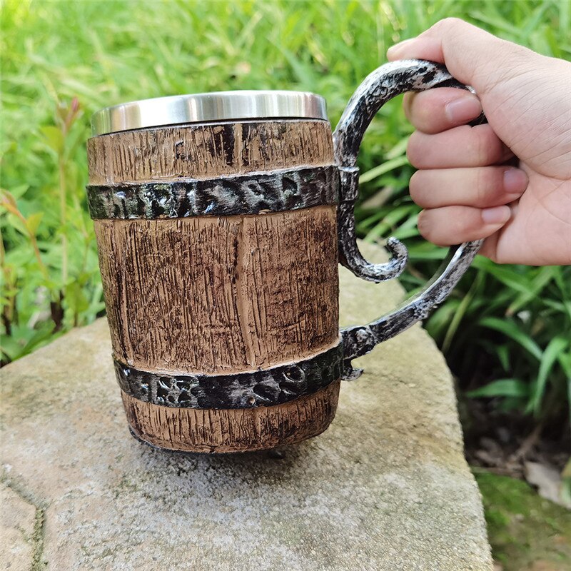 Boccale di Birra retrò Simulazione di legno Botte Di Legno A Doppio Strato di Birra in Acciaio Inox Tazza Tazza di Caffè Tazza fatto a mano Tazza di Birra Tazza